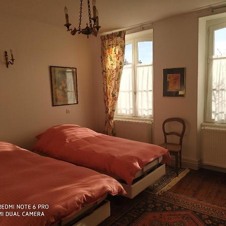 La Promenade En Champagne Bed & Breakfast Mussy-sur-Seine ภายนอก รูปภาพ