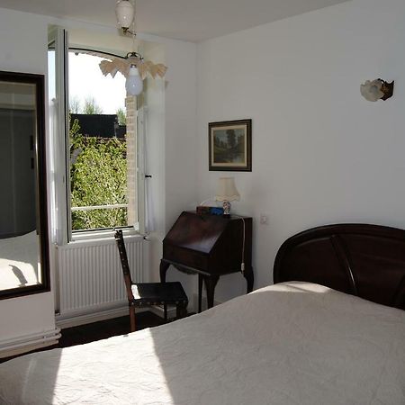 La Promenade En Champagne Bed & Breakfast Mussy-sur-Seine ภายนอก รูปภาพ