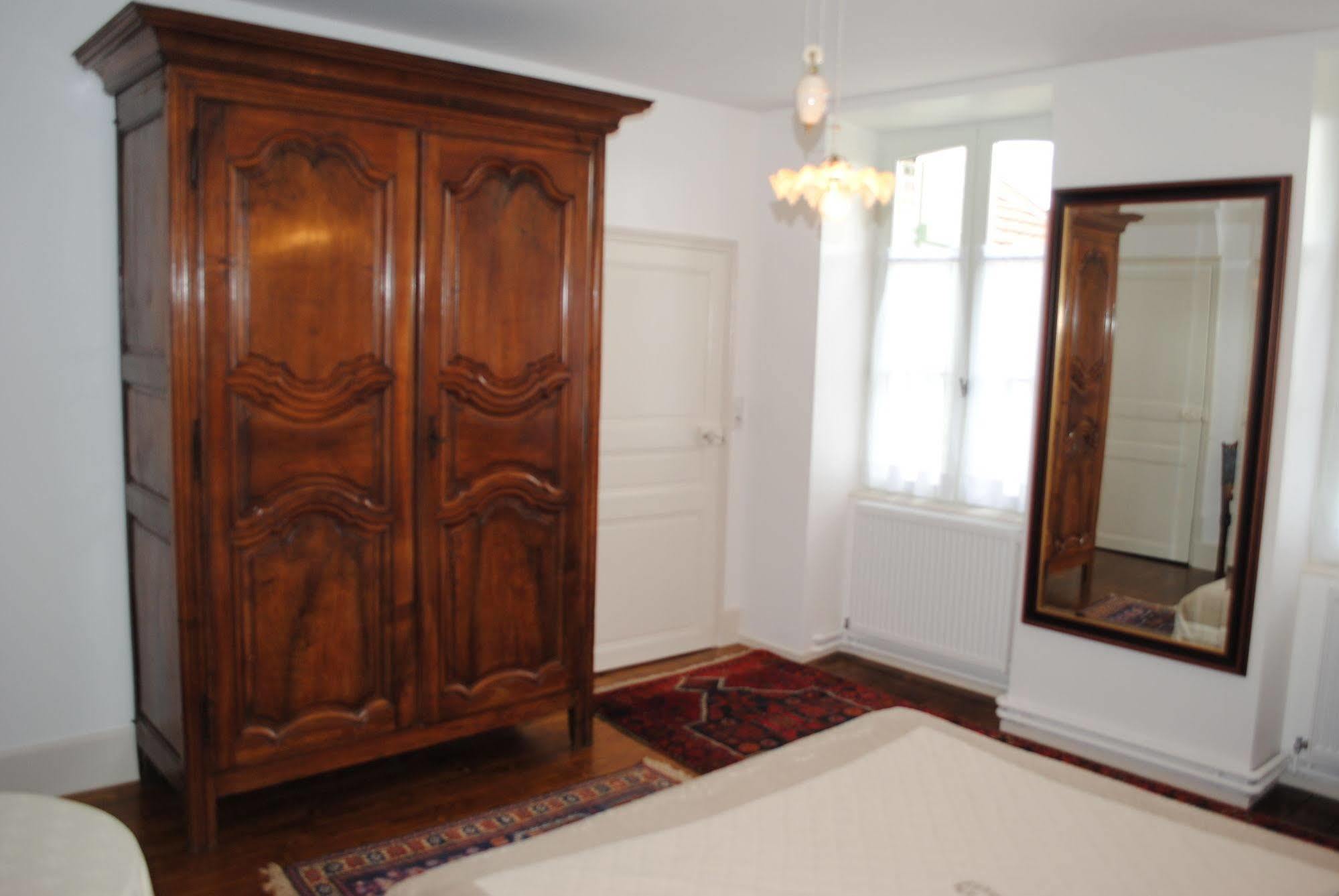 La Promenade En Champagne Bed & Breakfast Mussy-sur-Seine ภายนอก รูปภาพ