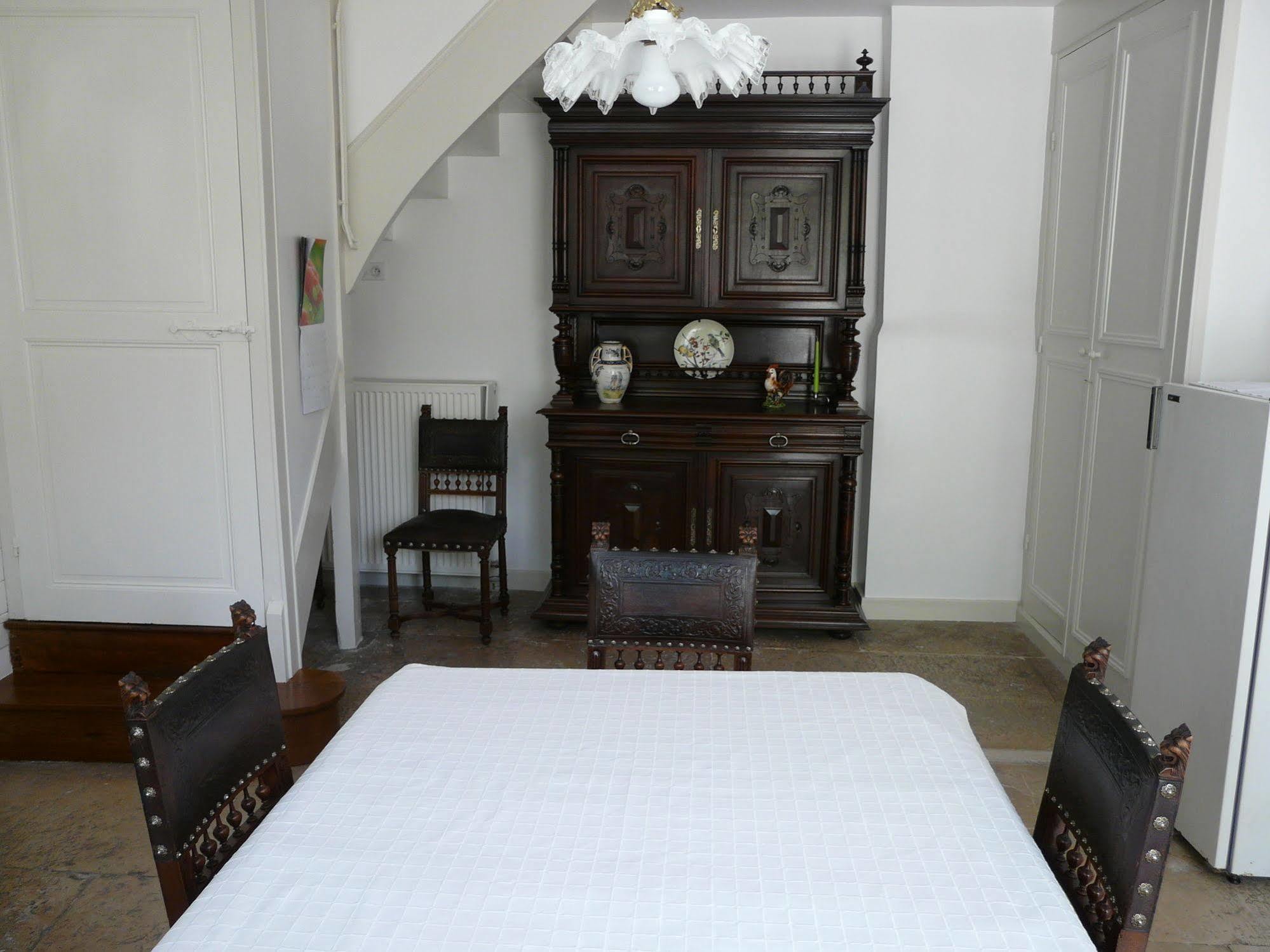 La Promenade En Champagne Bed & Breakfast Mussy-sur-Seine ภายนอก รูปภาพ