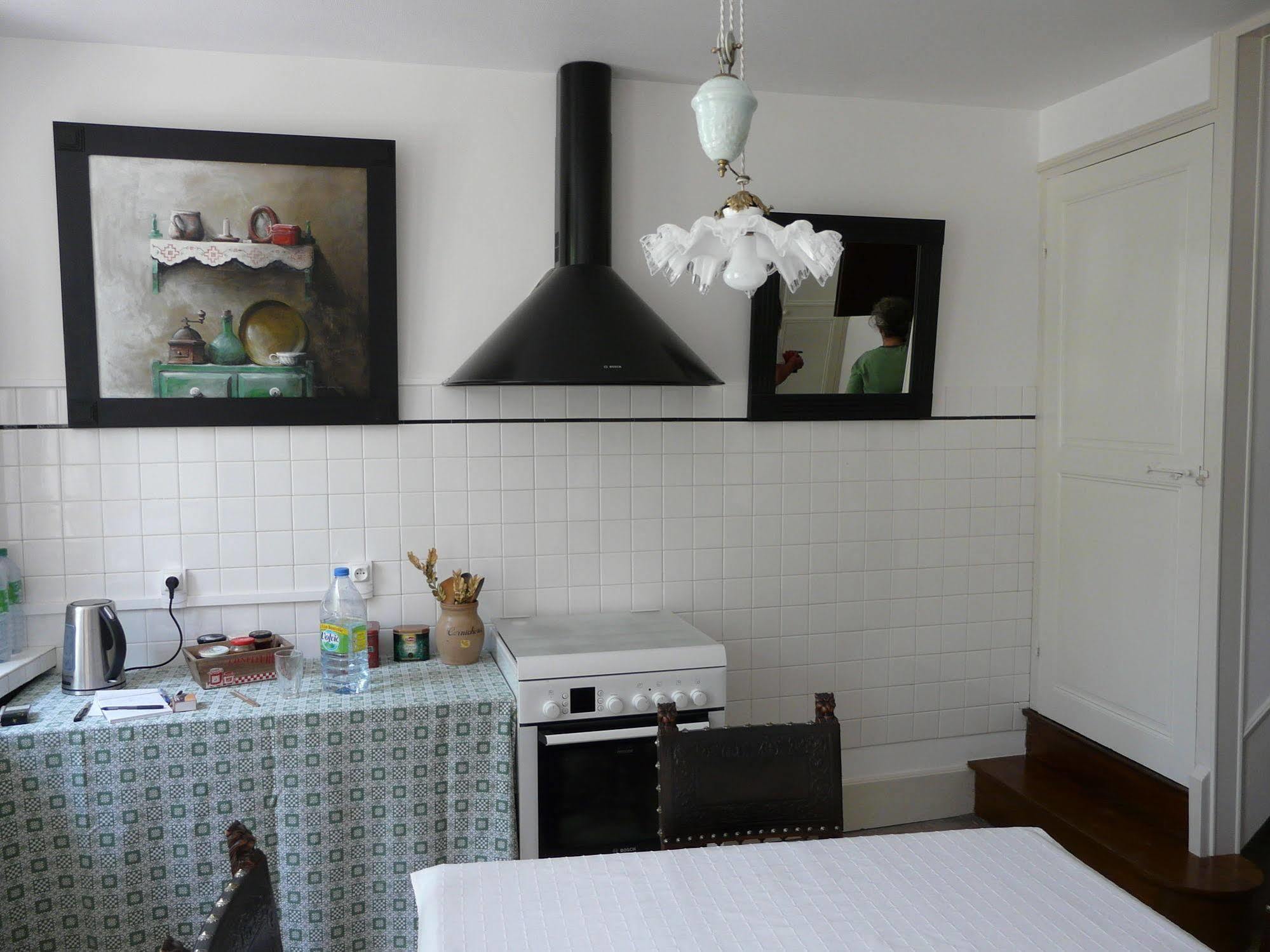La Promenade En Champagne Bed & Breakfast Mussy-sur-Seine ภายนอก รูปภาพ