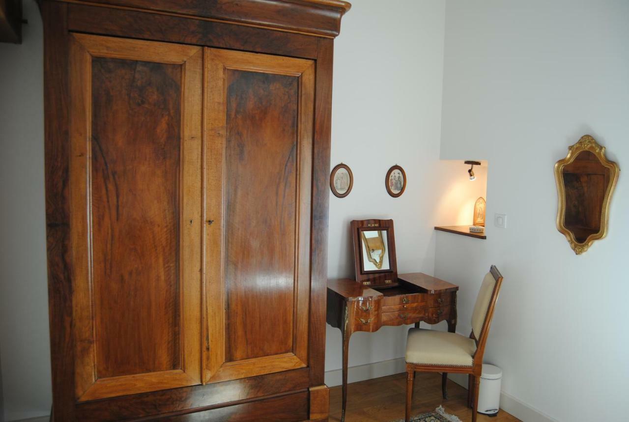 La Promenade En Champagne Bed & Breakfast Mussy-sur-Seine ภายนอก รูปภาพ